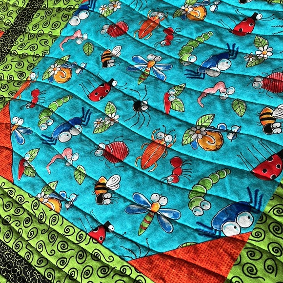 EUC Large Homemade Baby/Toddler/Child’s Quilt - Picture 4 of 6